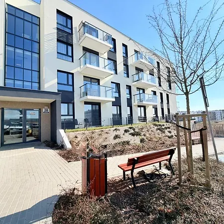 Apartment Skyport I By Jumpinhere